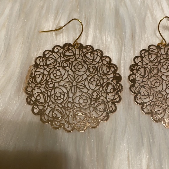 TORRID Round Gold Print Earrings - Picture 2 of 2